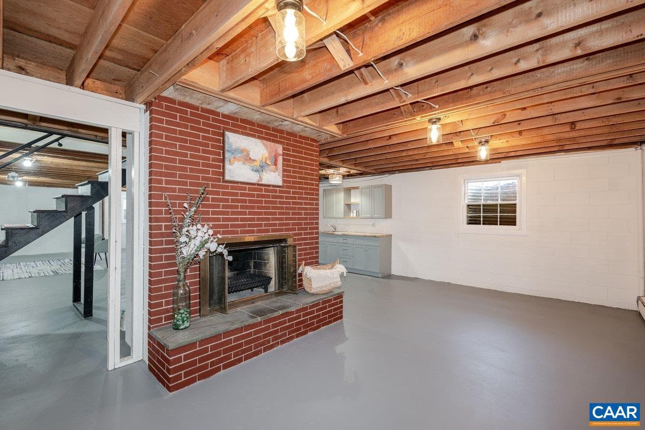 1408 N Coalter St photo 41