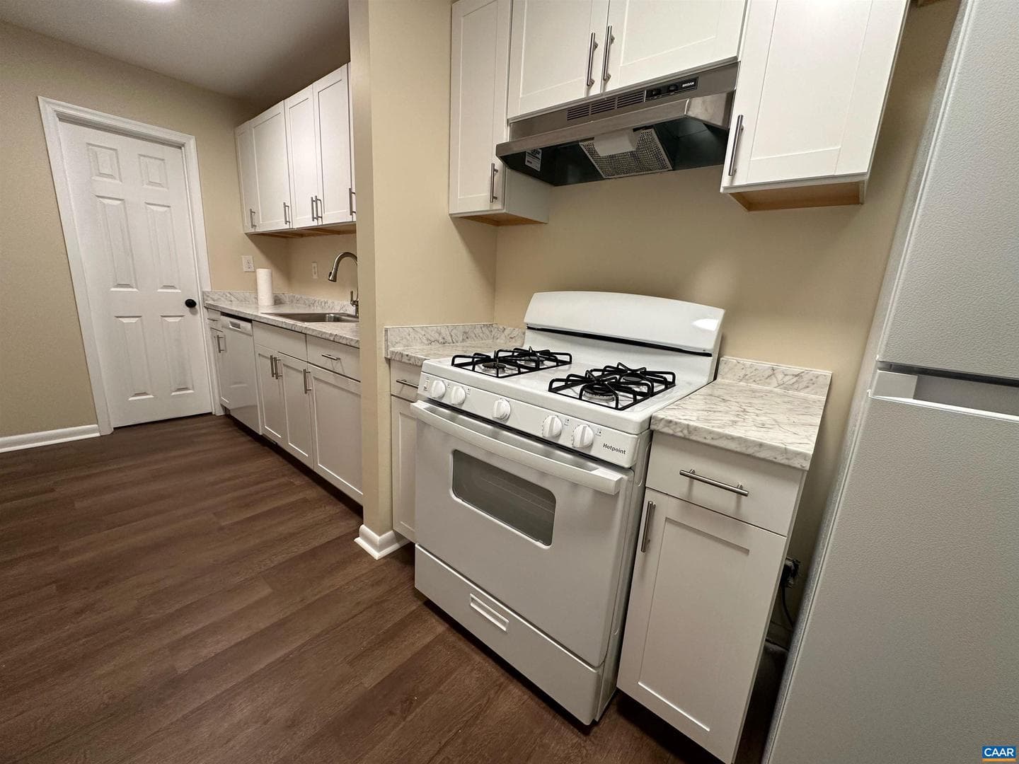 2517 Hydraulic Rd # 66 photo 14