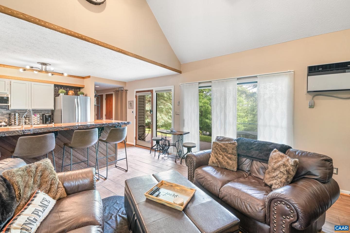 2225 Tanners Ridge Condos photo 8