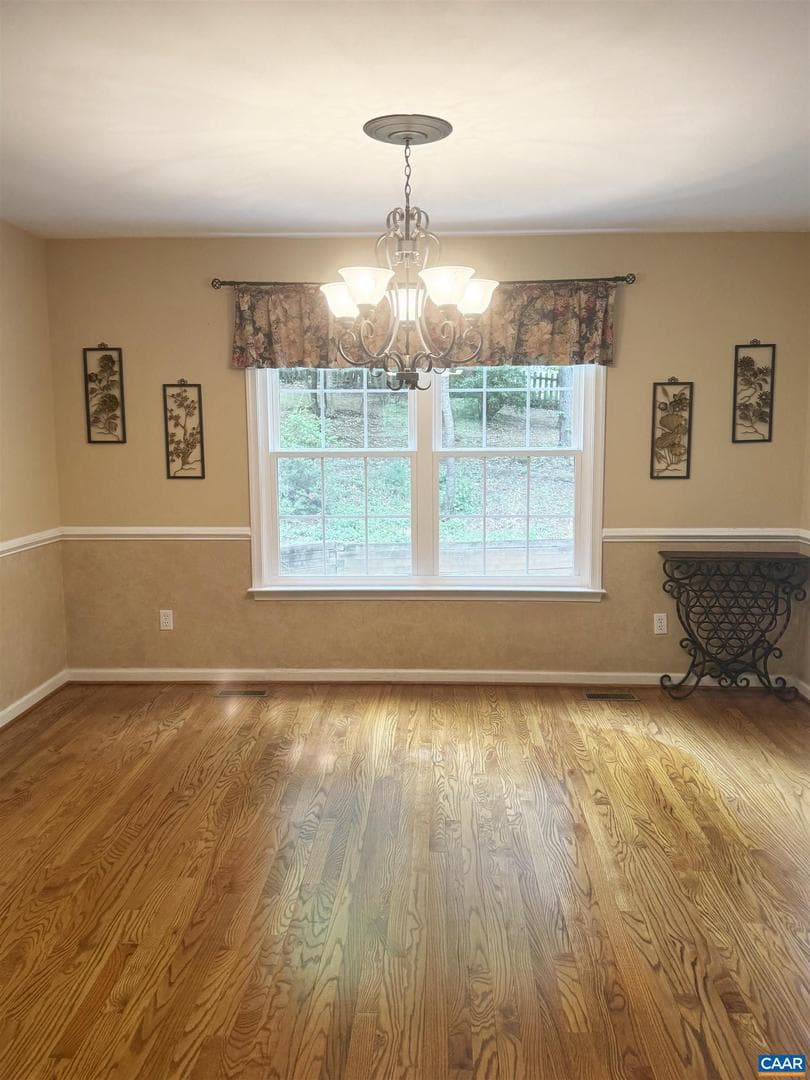 3595 Montgomery Ln photo 10