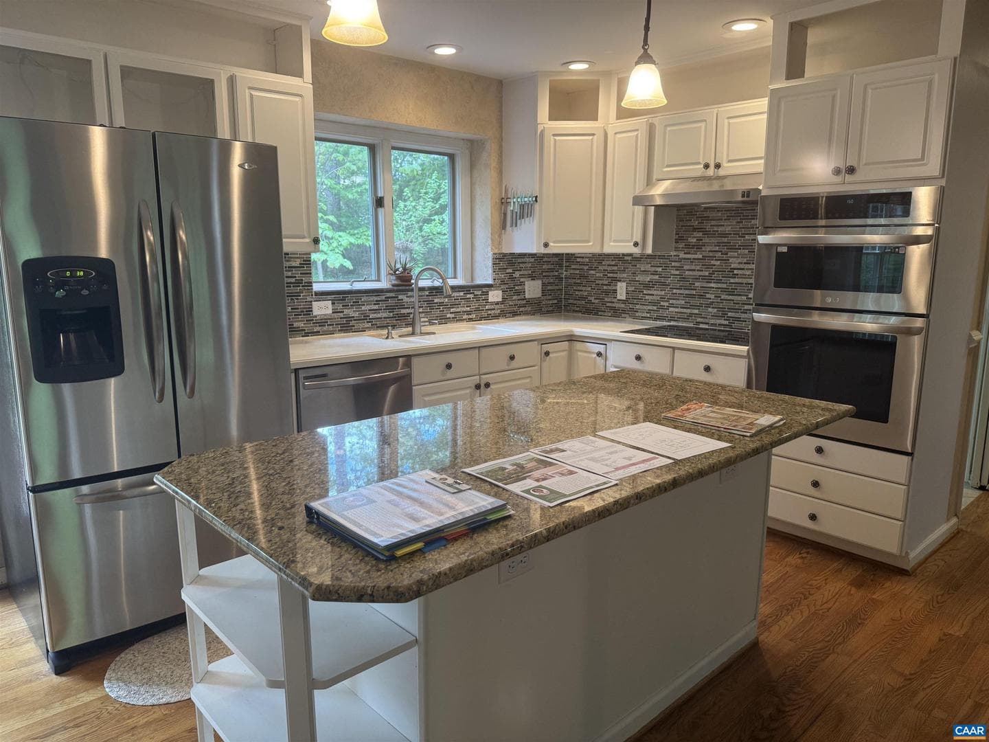 3595 Montgomery Ln photo 14