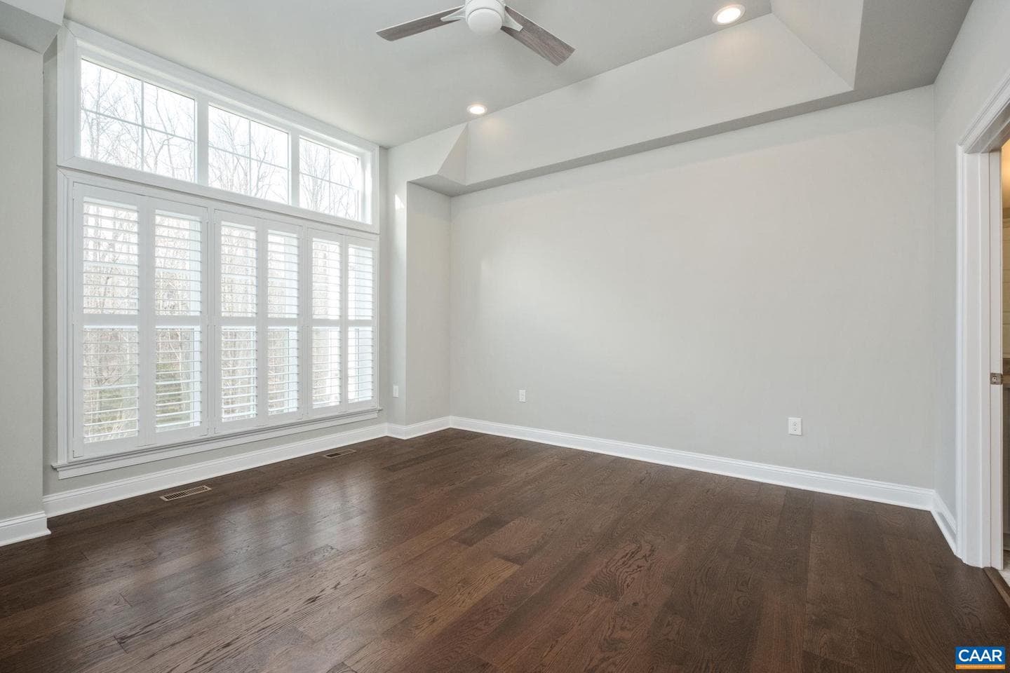 336 Avondale Ln photo 29