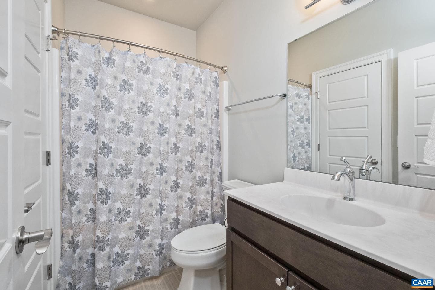 336 Avondale Ln photo 55