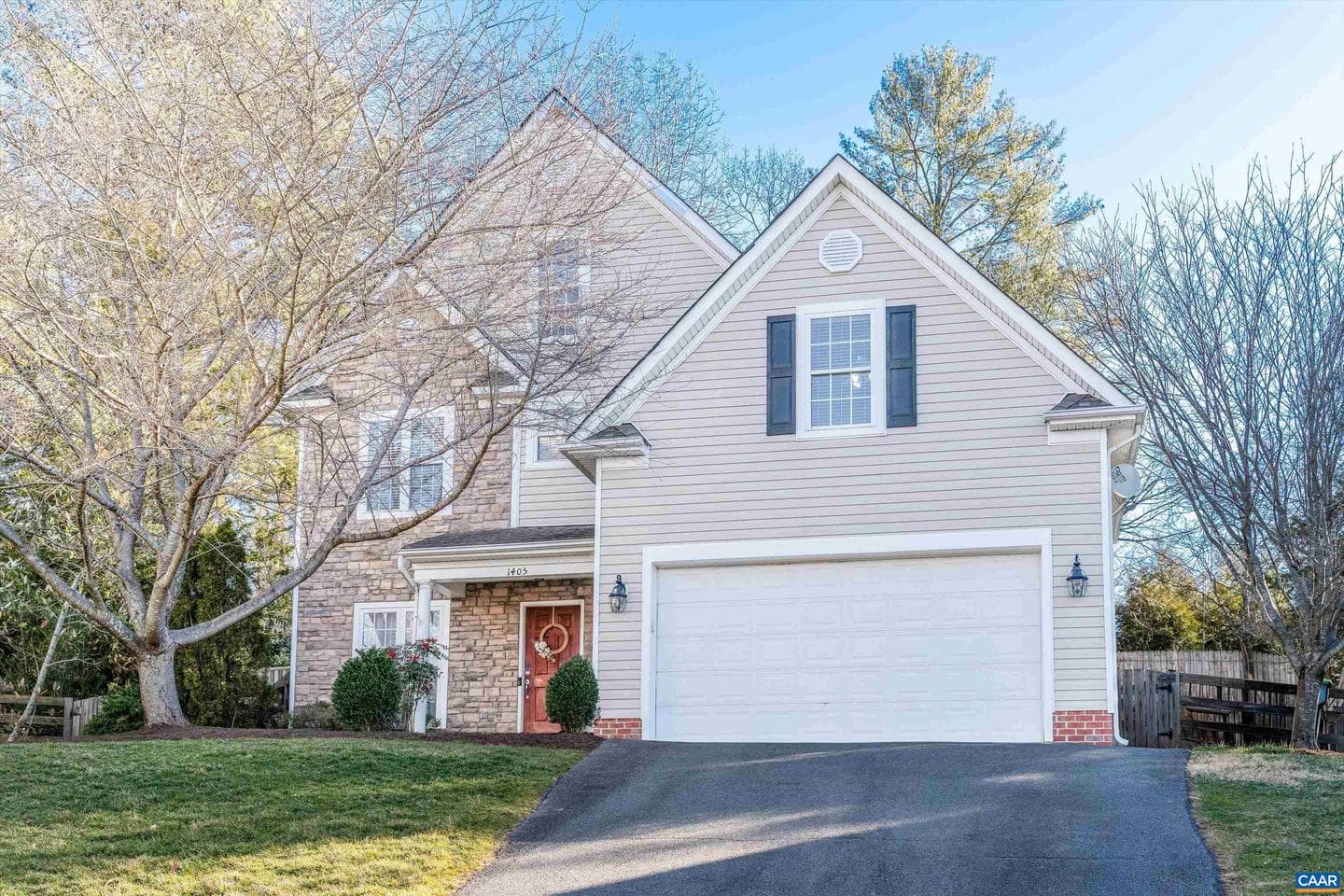 1405 Amber Ridge Rd