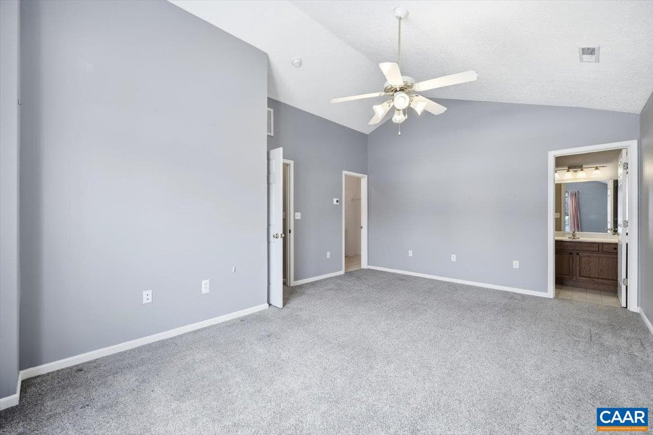 212 Inglecress Rd photo 22