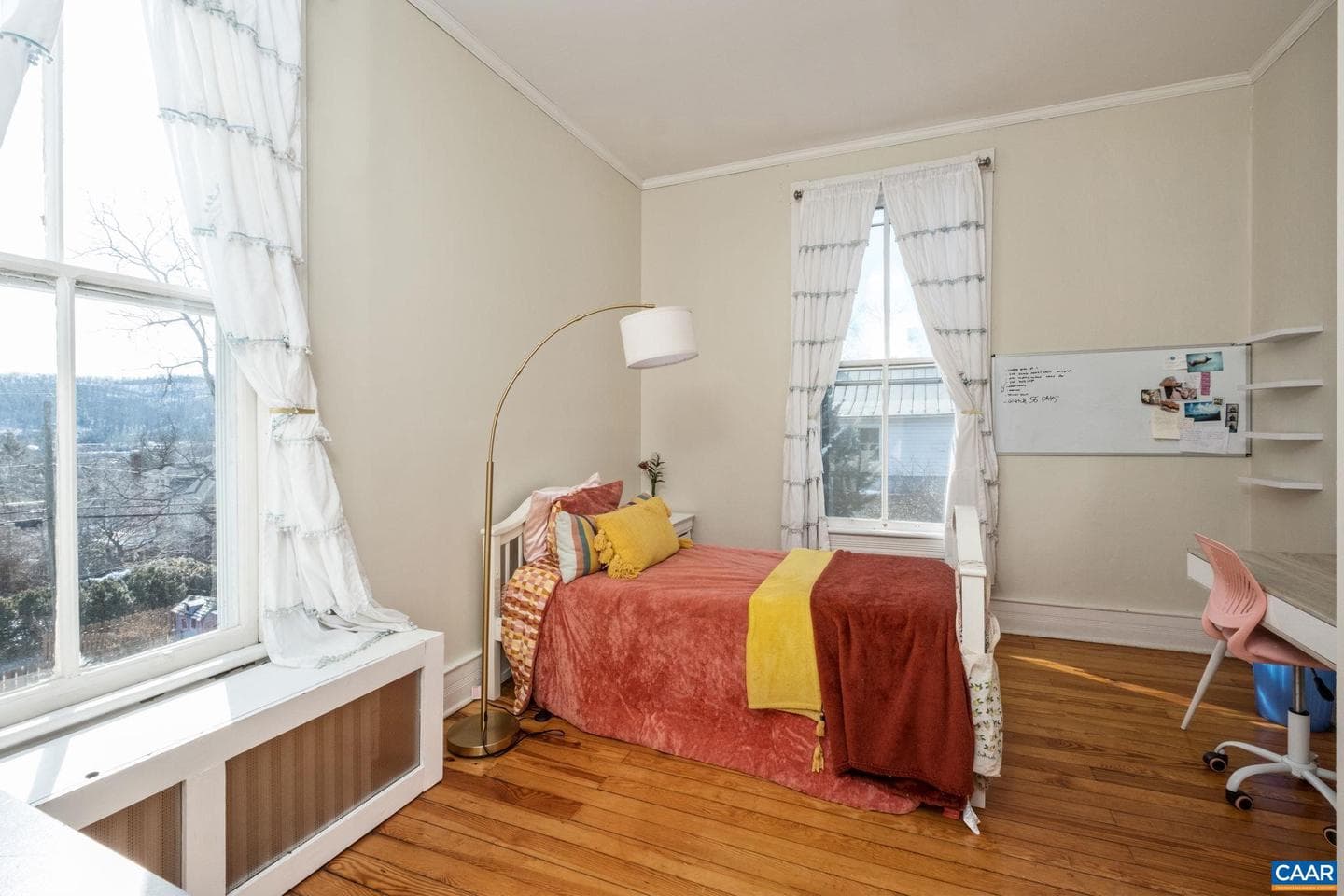 428 Maple Ave photo 40
