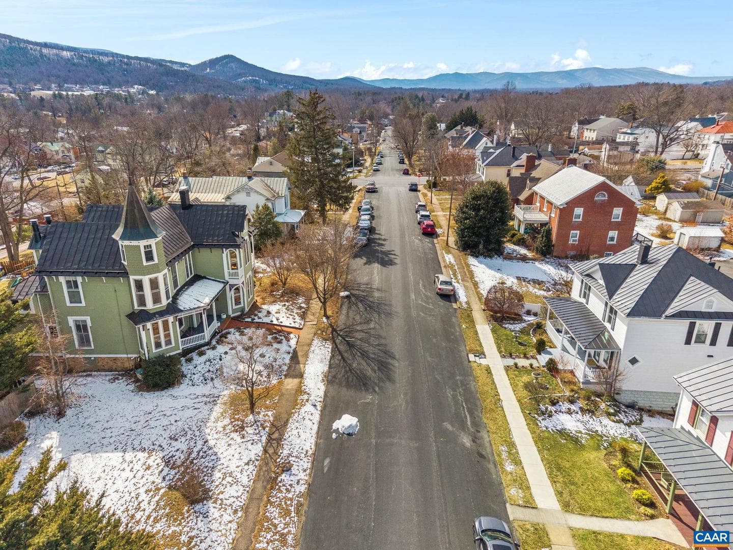 428 Maple Ave photo 64