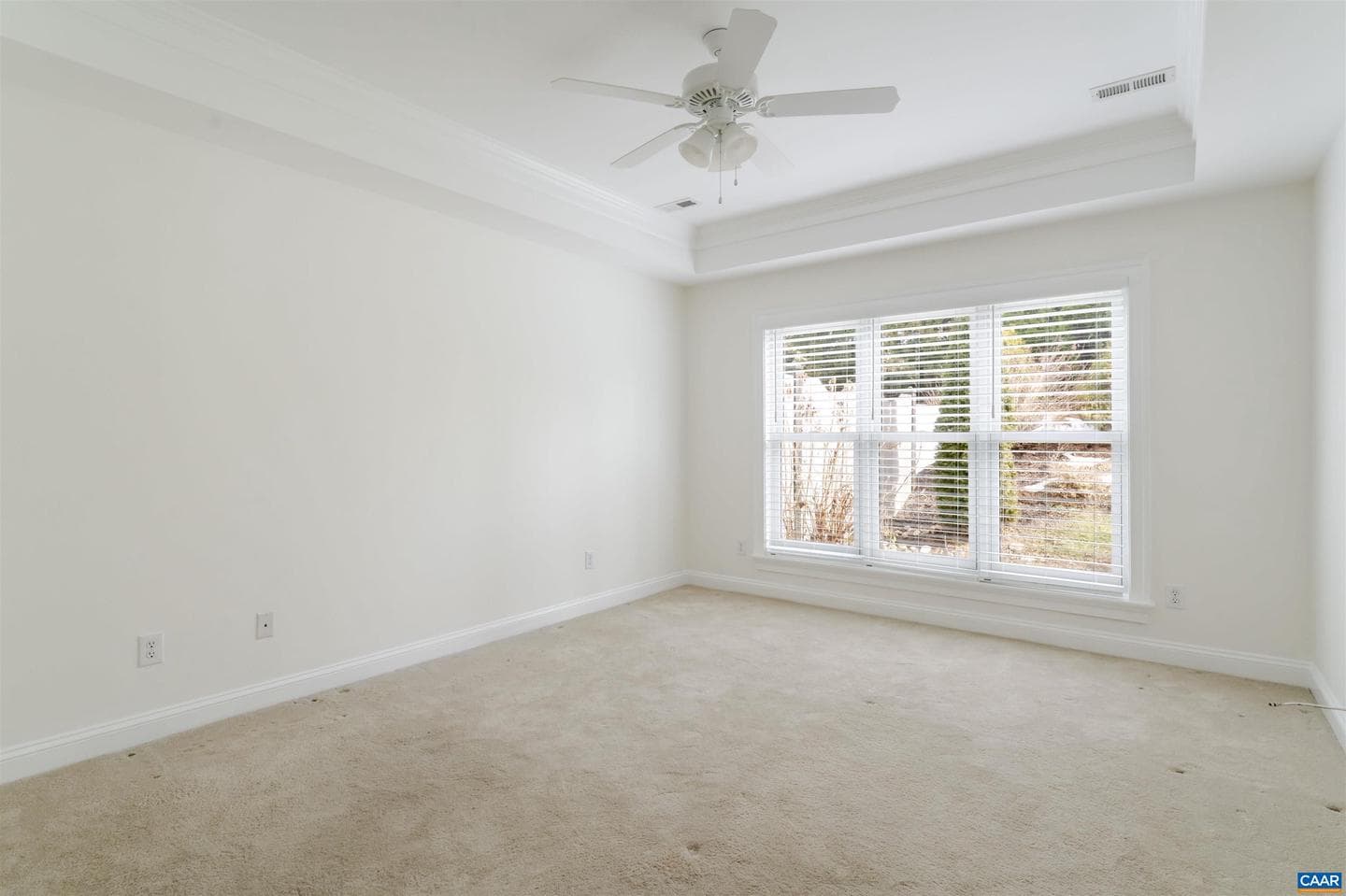 1202 Stonegate Way photo 18