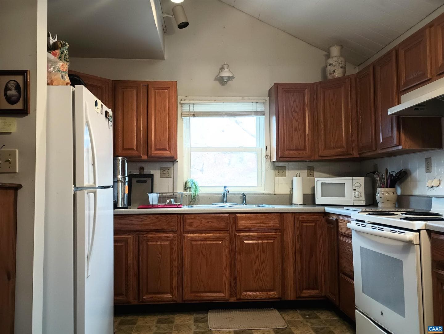 3901 Midland Rd photo 29