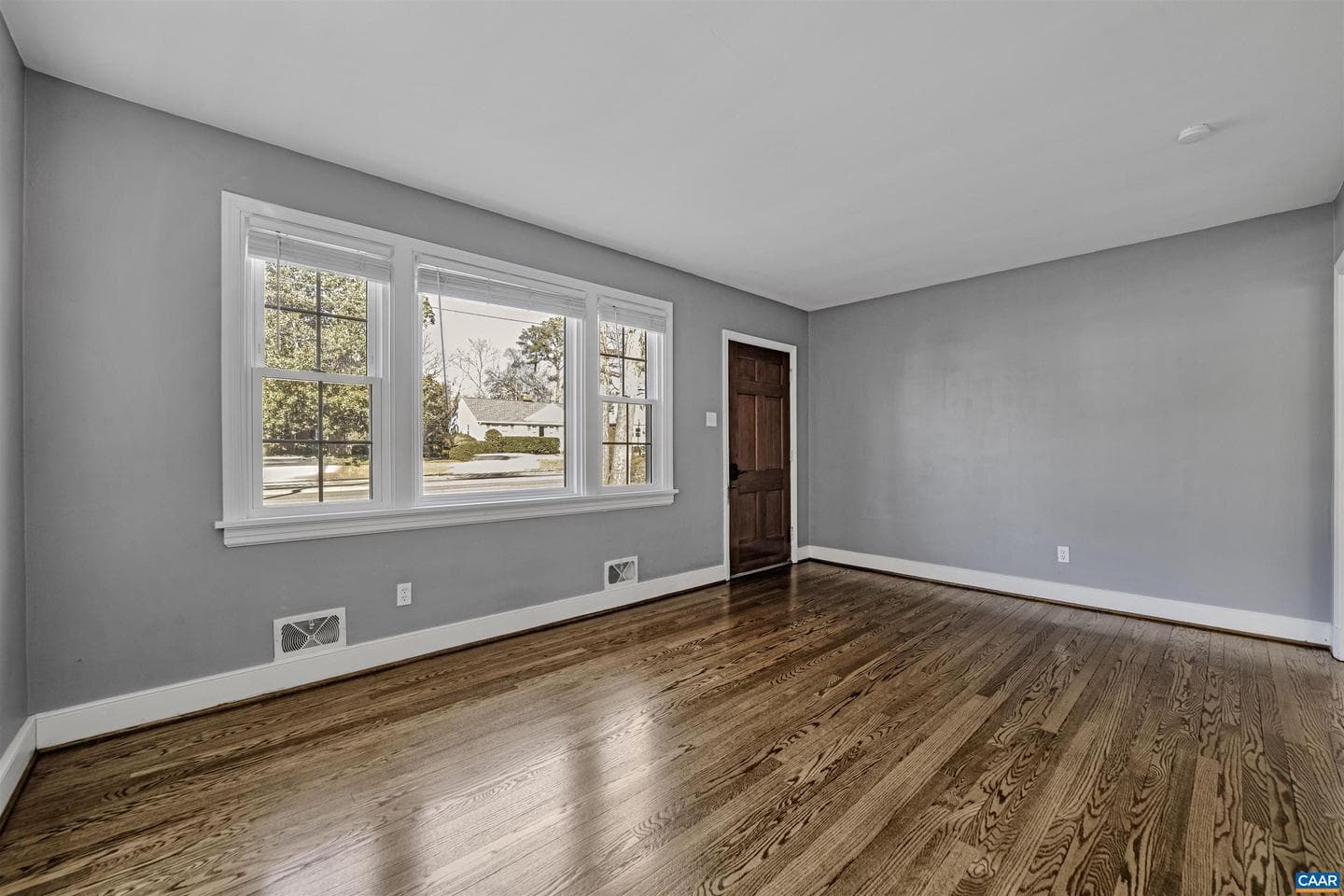 4803 Patterson Ave photo 9