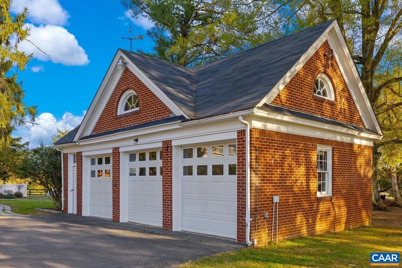 23494 Village Rd photo 19
