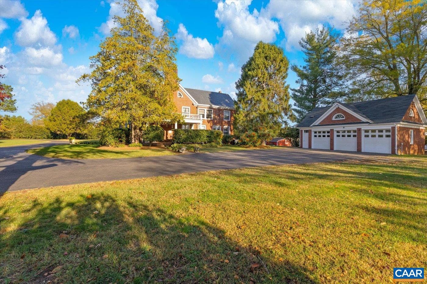 23494 Village Rd photo 21