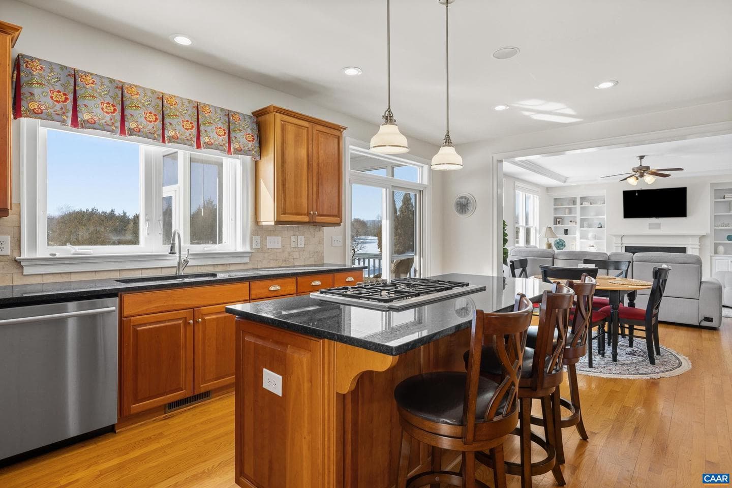 536 Sunrise Ln photo 39