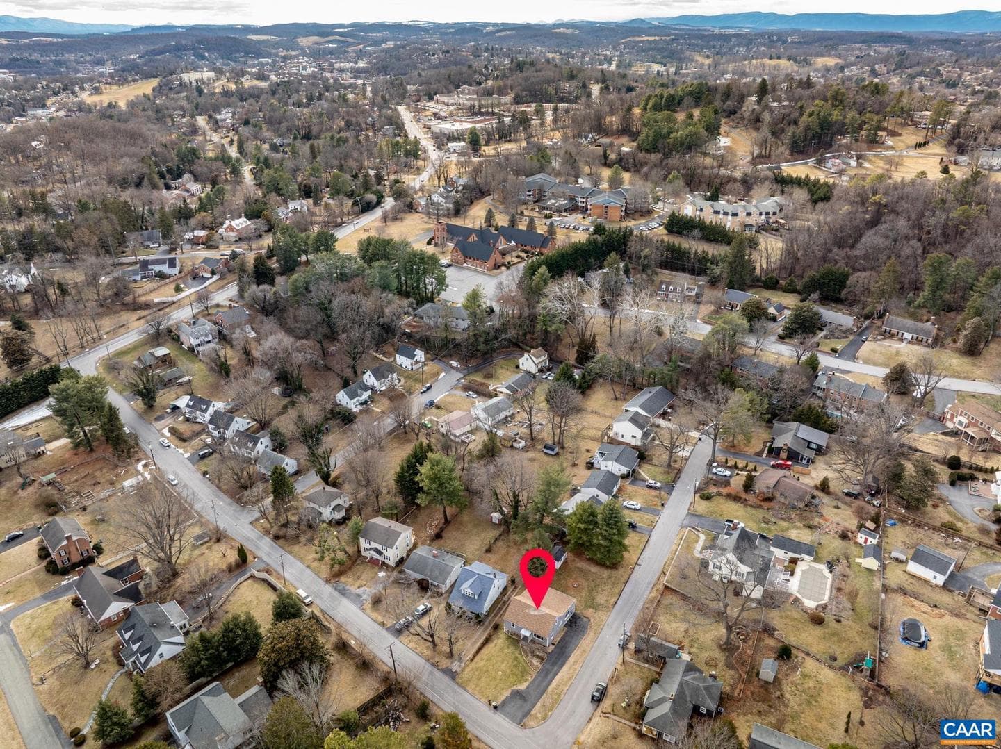 112 Lee St photo 32
