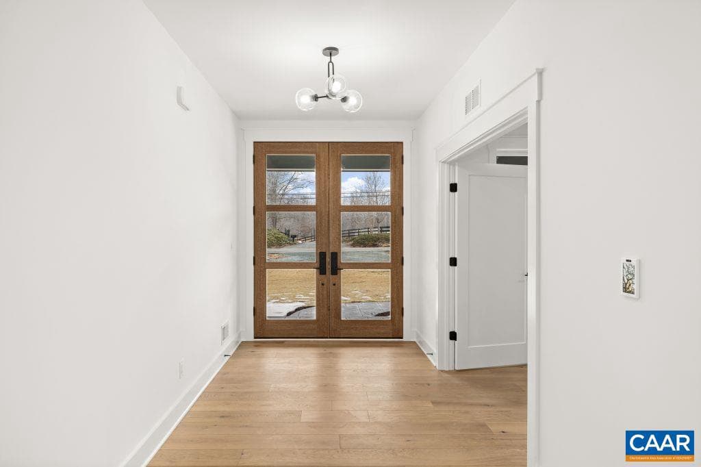 3769 Stony Point Rd photo 3