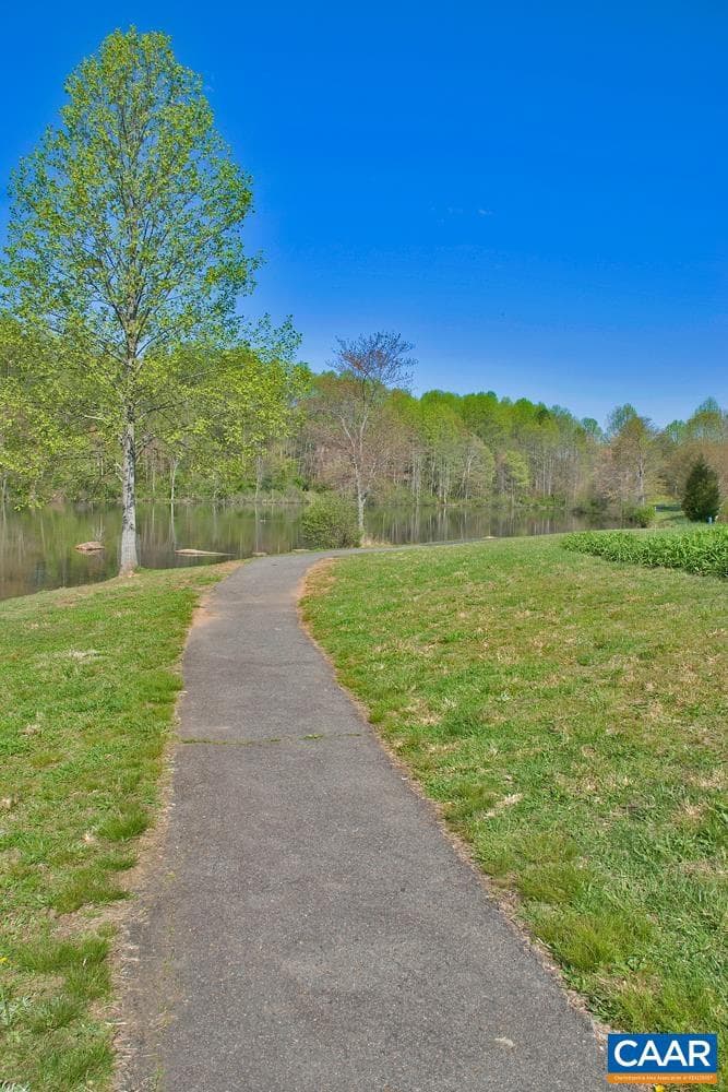 1697 Banyan Ct photo 32