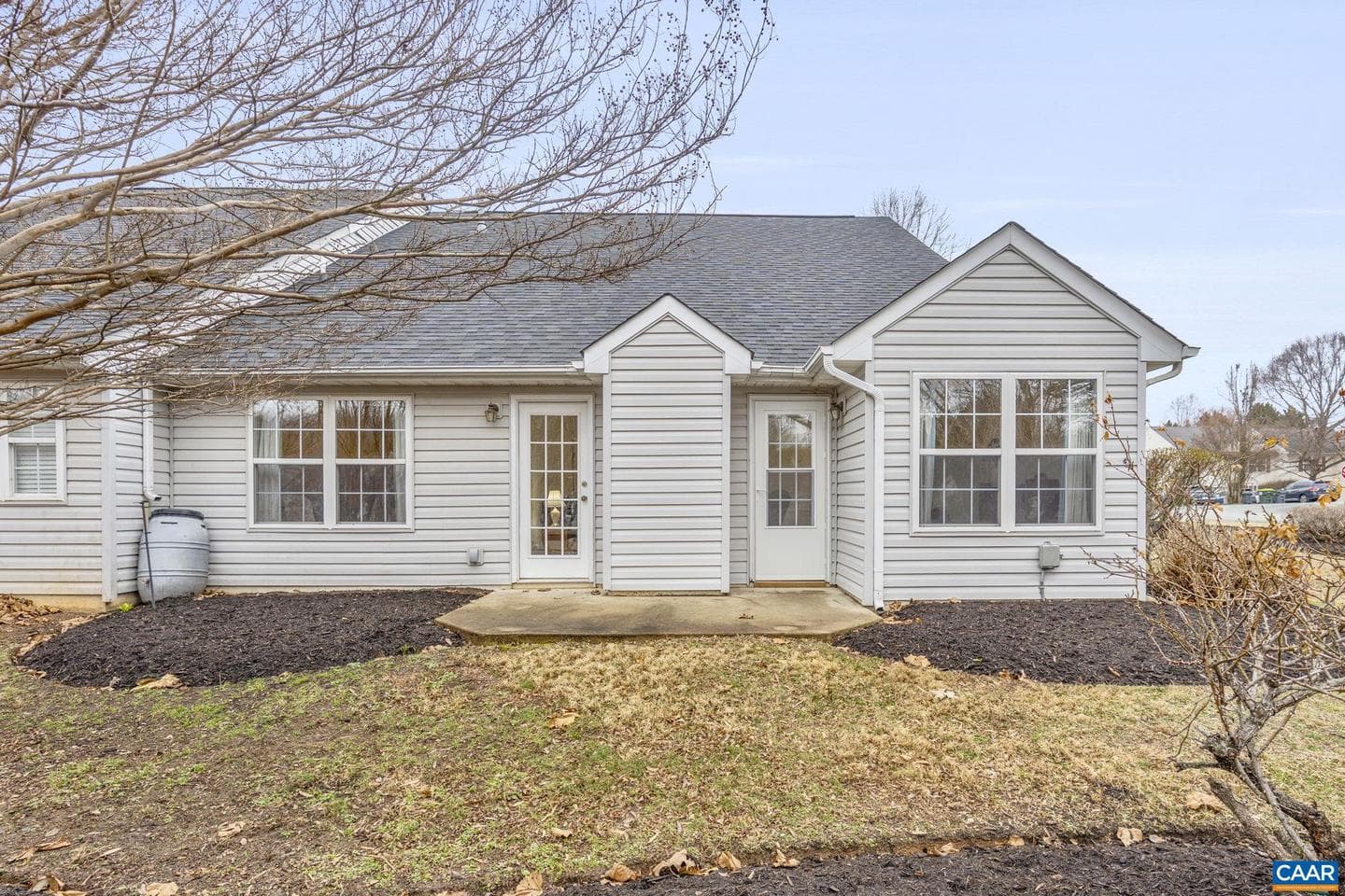 201 Buttercup Ln photo 23