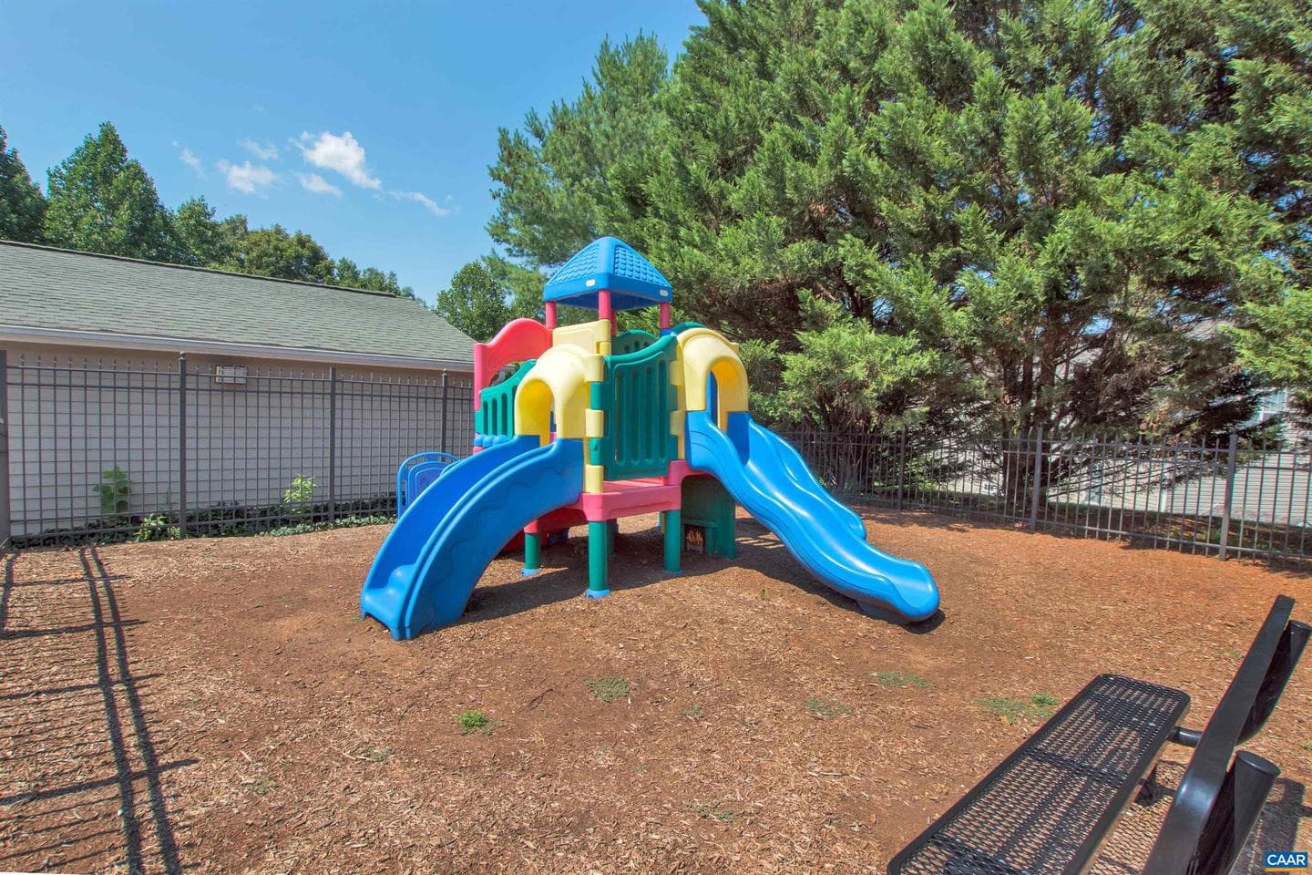 201 Buttercup Ln photo 33