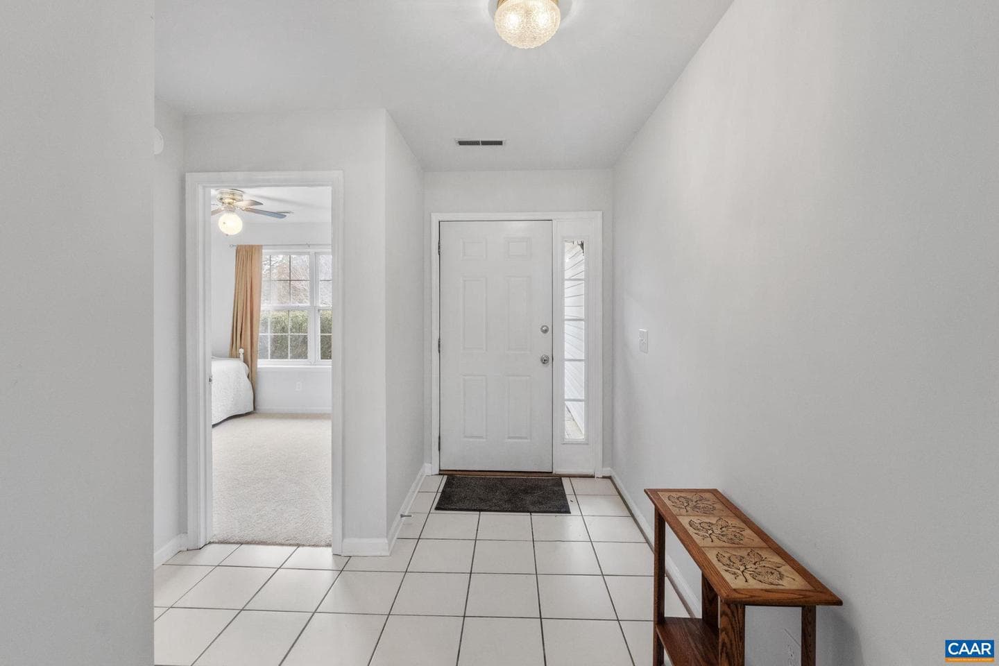 201 Buttercup Ln photo 6