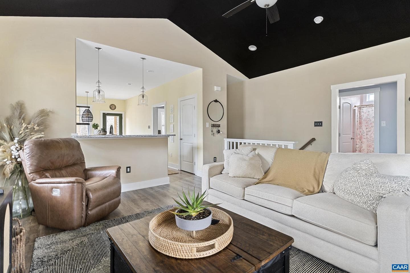 138 Forest Ridge Ln photo 12