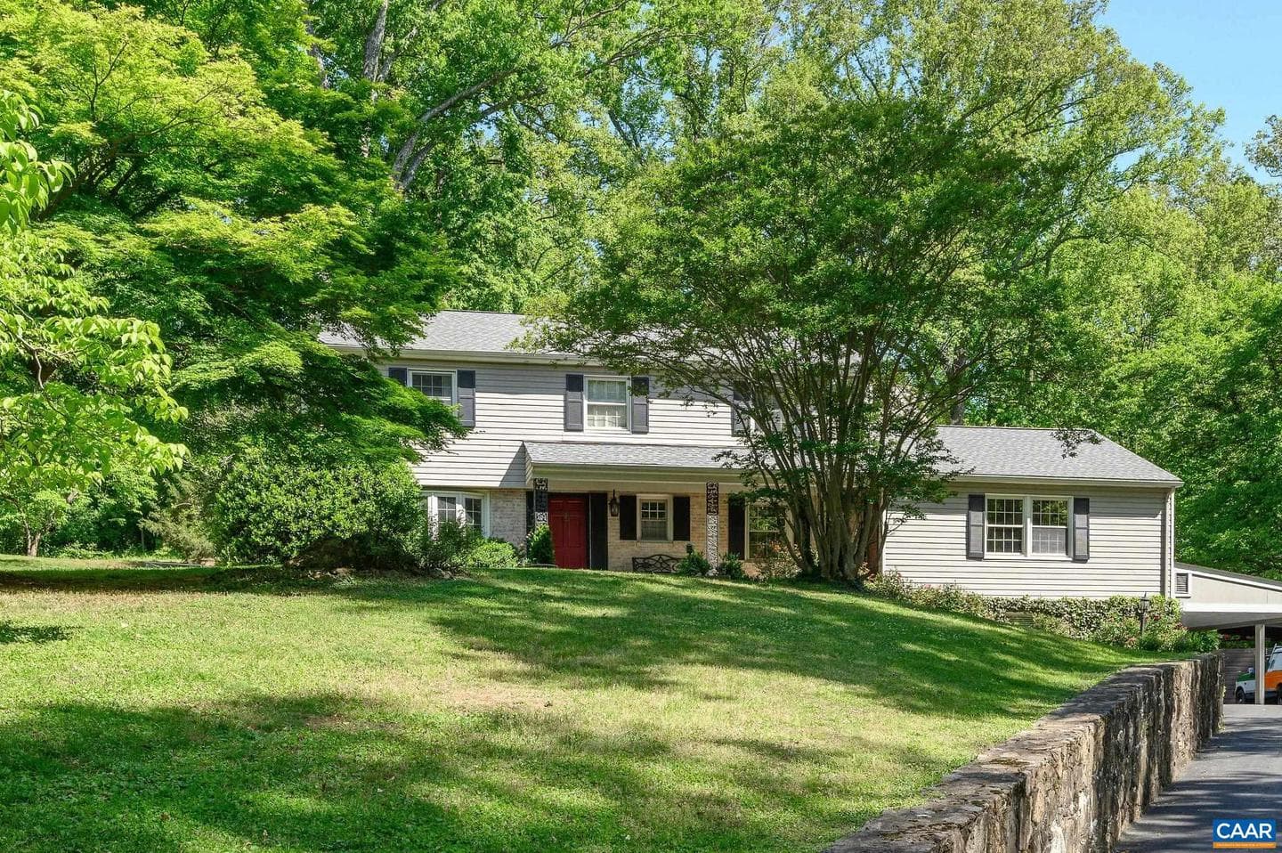 21 Deer Path, Charlottesville