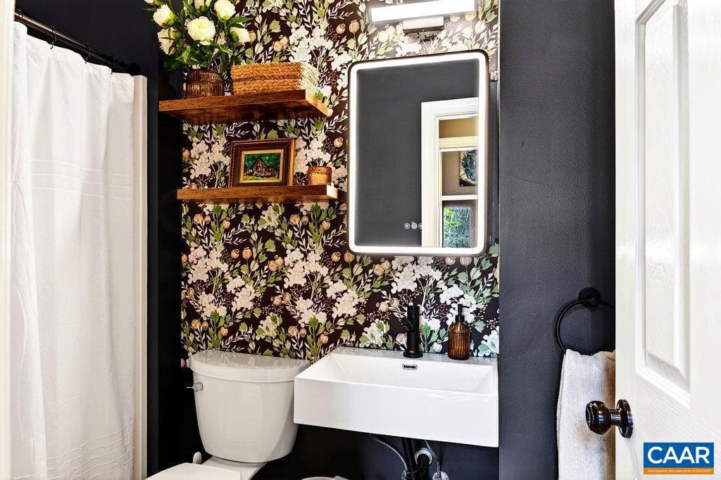 777 Emmaeus Rd photo 11
