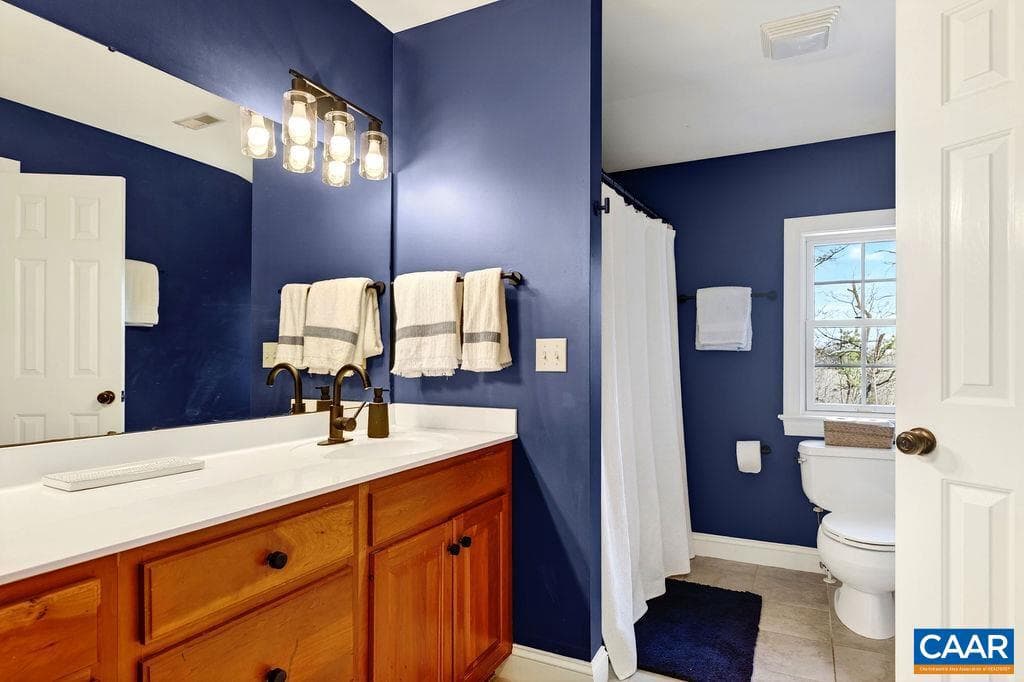 777 Emmaeus Rd photo 40