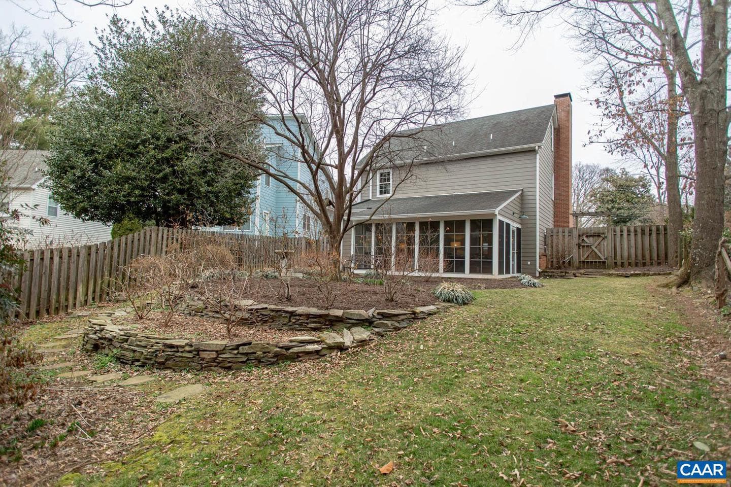 1107 Rugby Rd photo 10