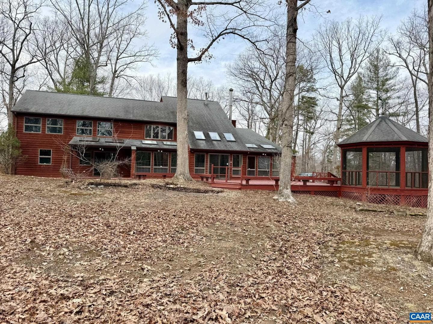 670 Baber Ln photo 4