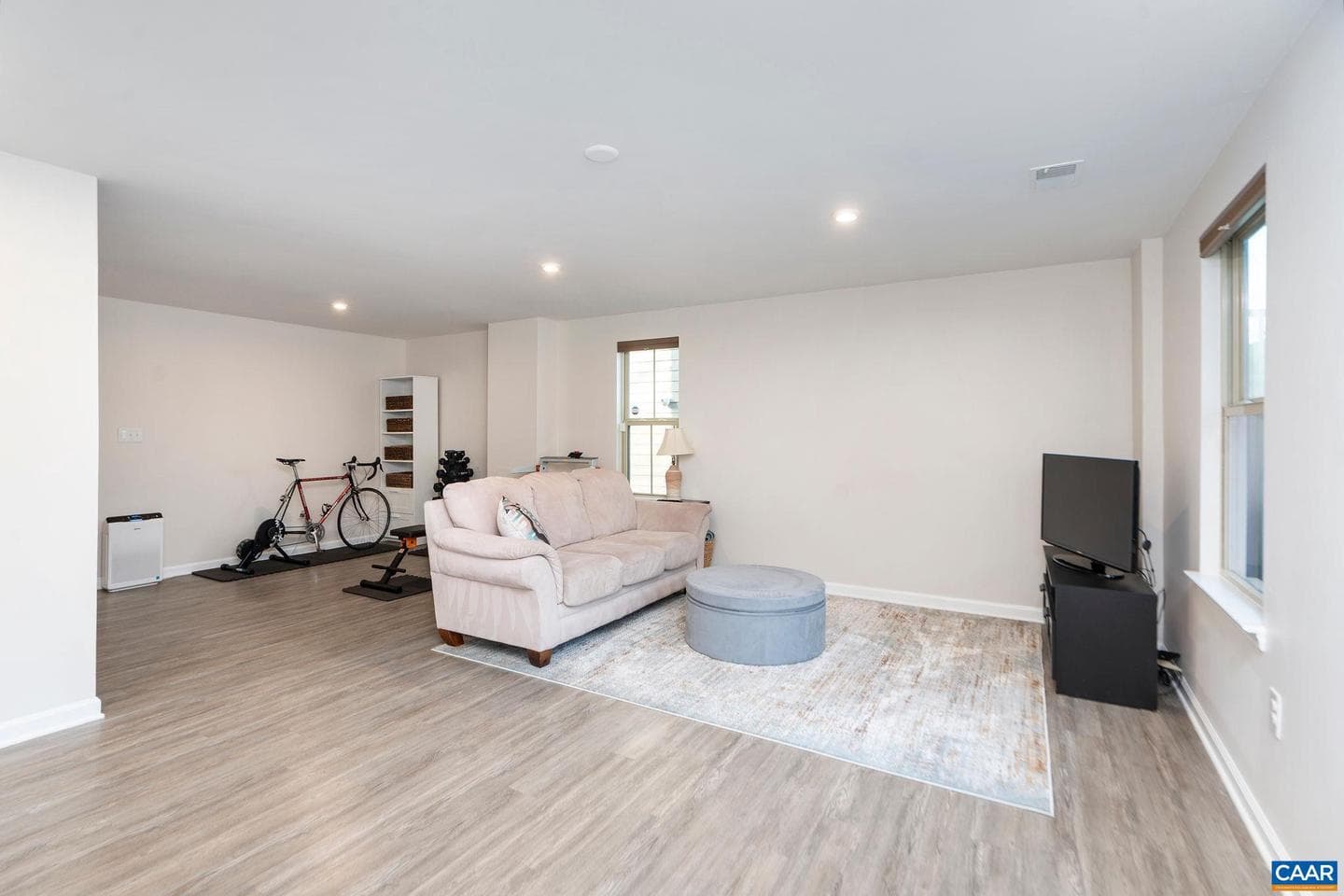 1517 Delphi Ln photo 10