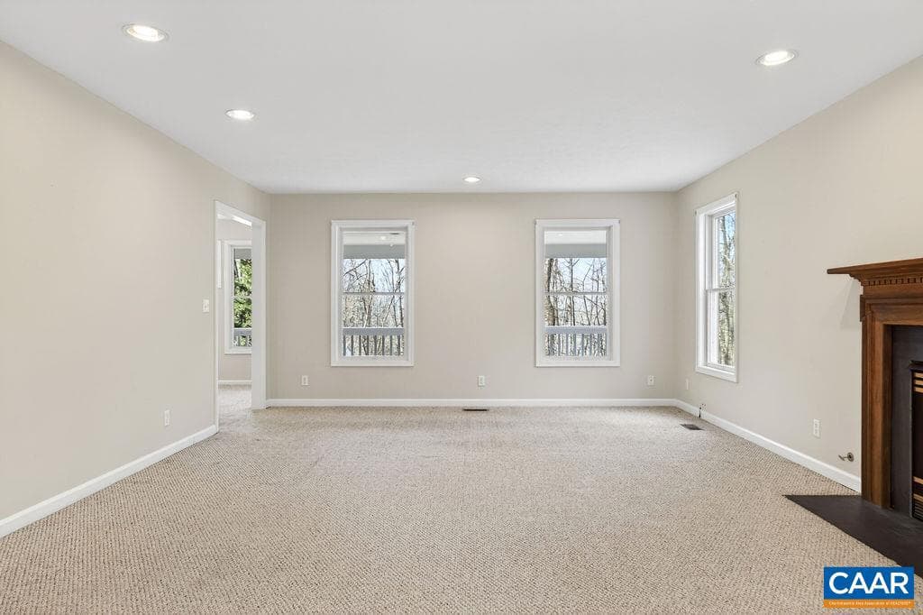 9 Dogwood Ln photo 15