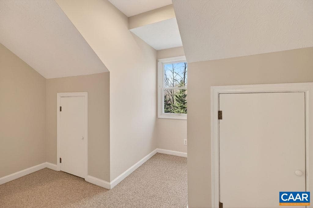 9 Dogwood Ln photo 49