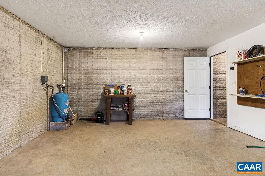 9 Dogwood Ln photo 64