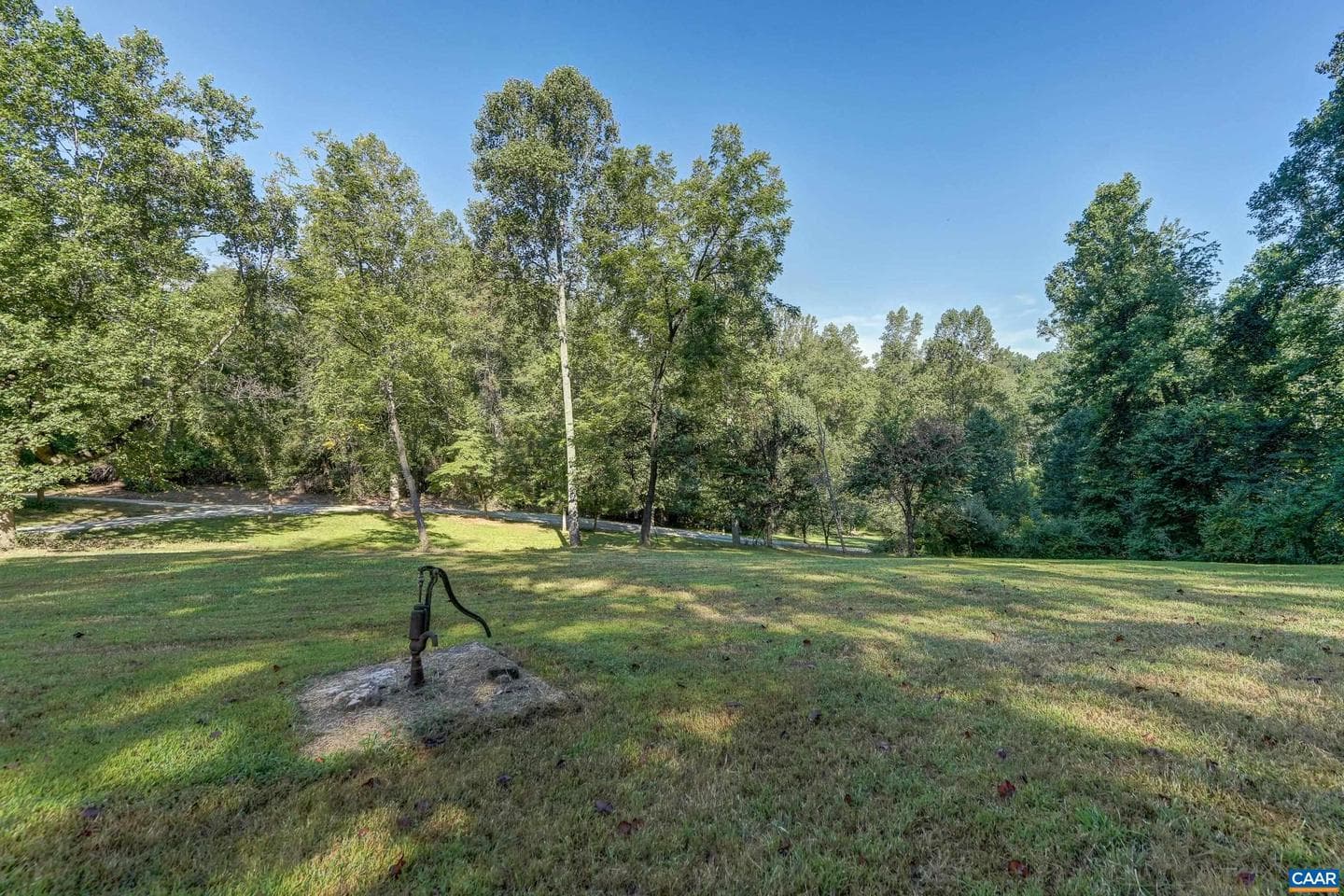 140 Lynx Farm Ln photo 73