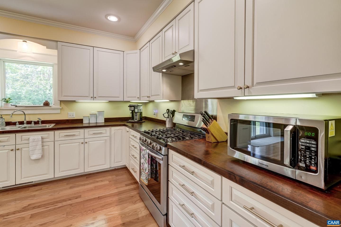 140 Lynx Farm Ln photo 9