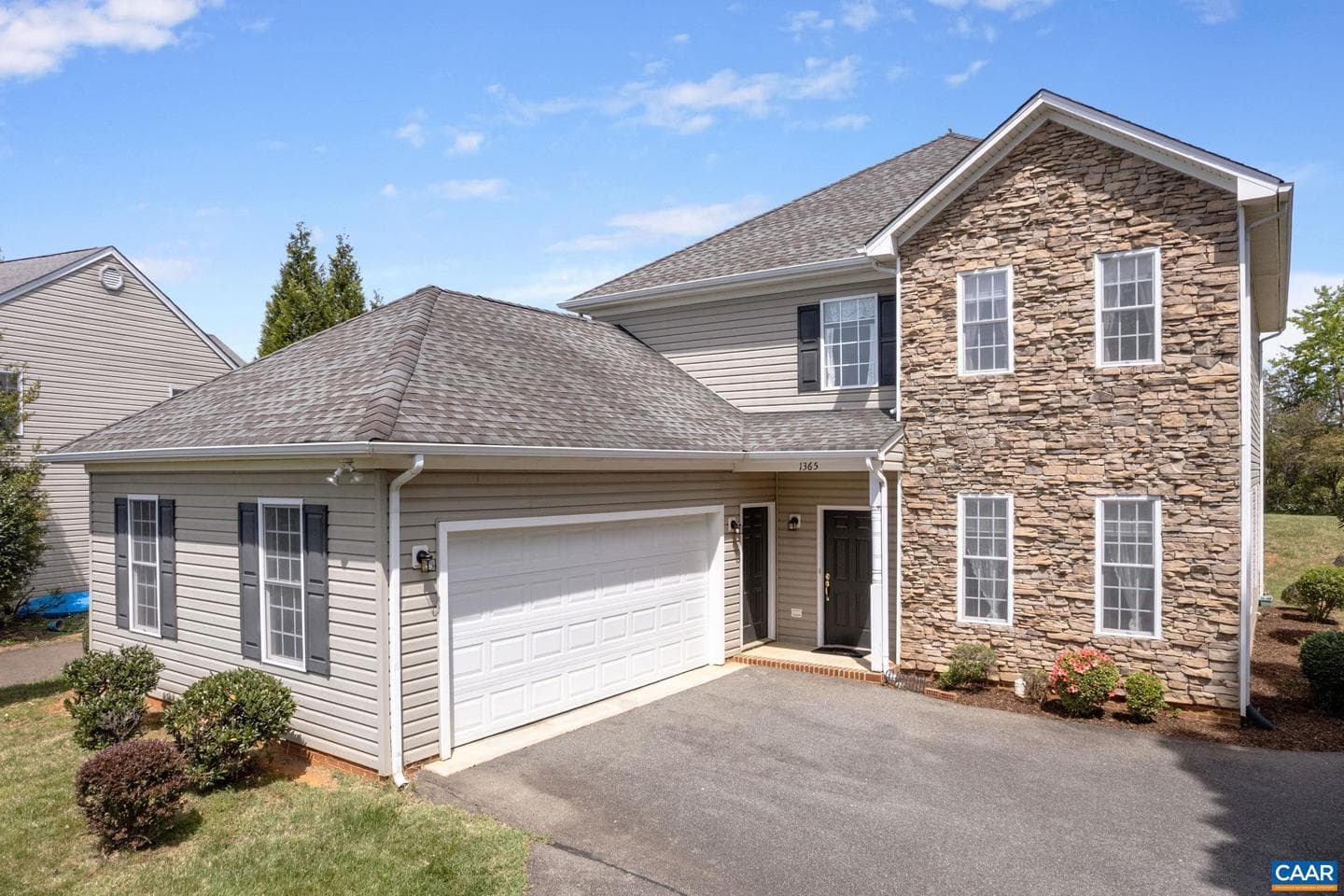 1365 Amber Ridge Rd photo 4