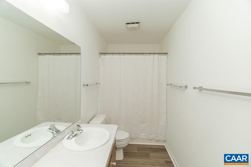 751 Exton Ct photo 21