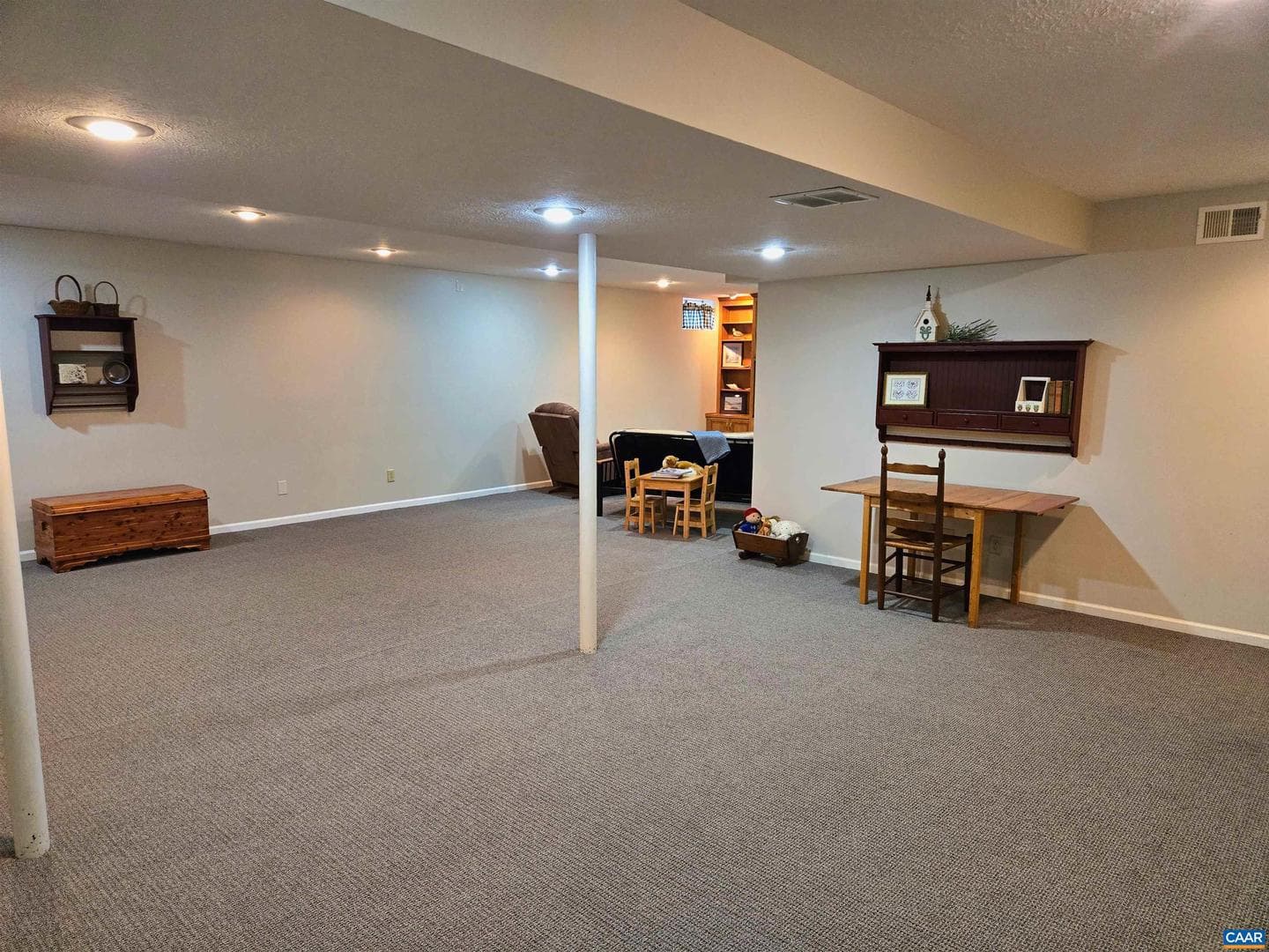 174 Rorrer Cir photo 35