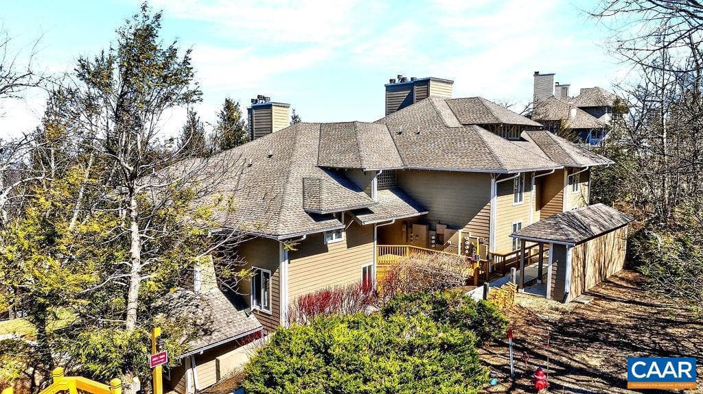 2084 Stone Ridge Condos, Wintergreen