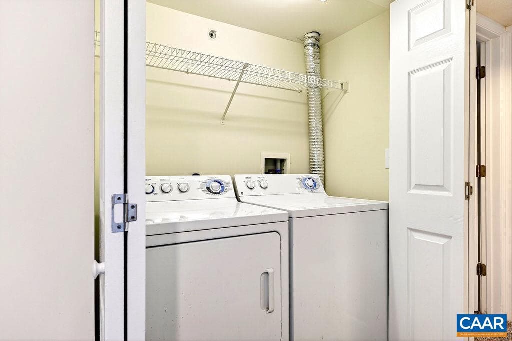 2084 Stone Ridge Condos photo 30