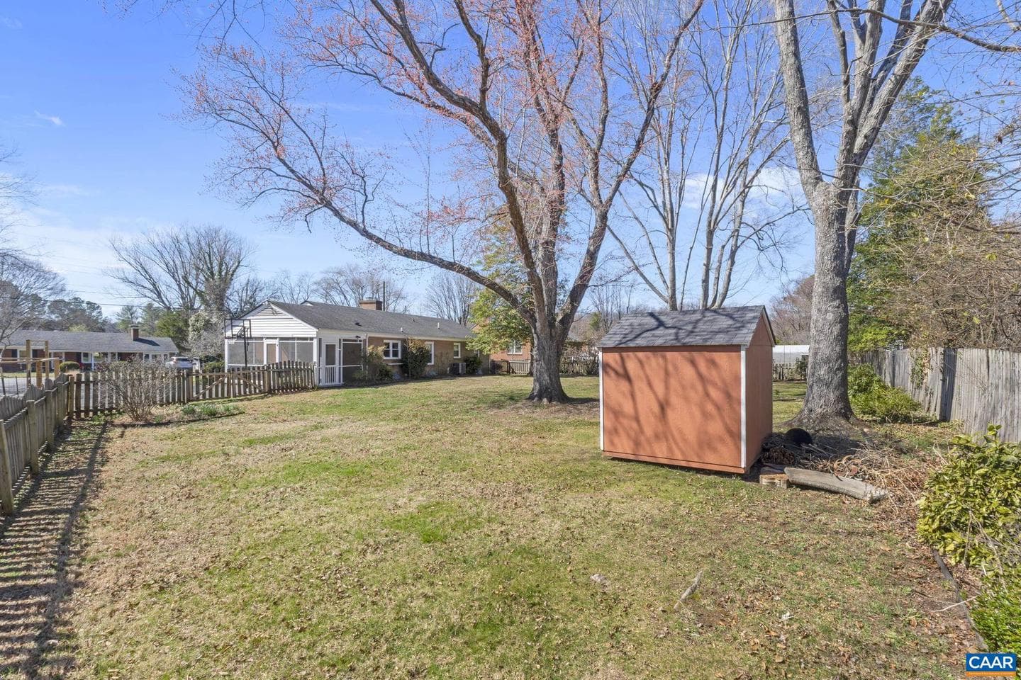 2310 Tarleton Dr photo 34