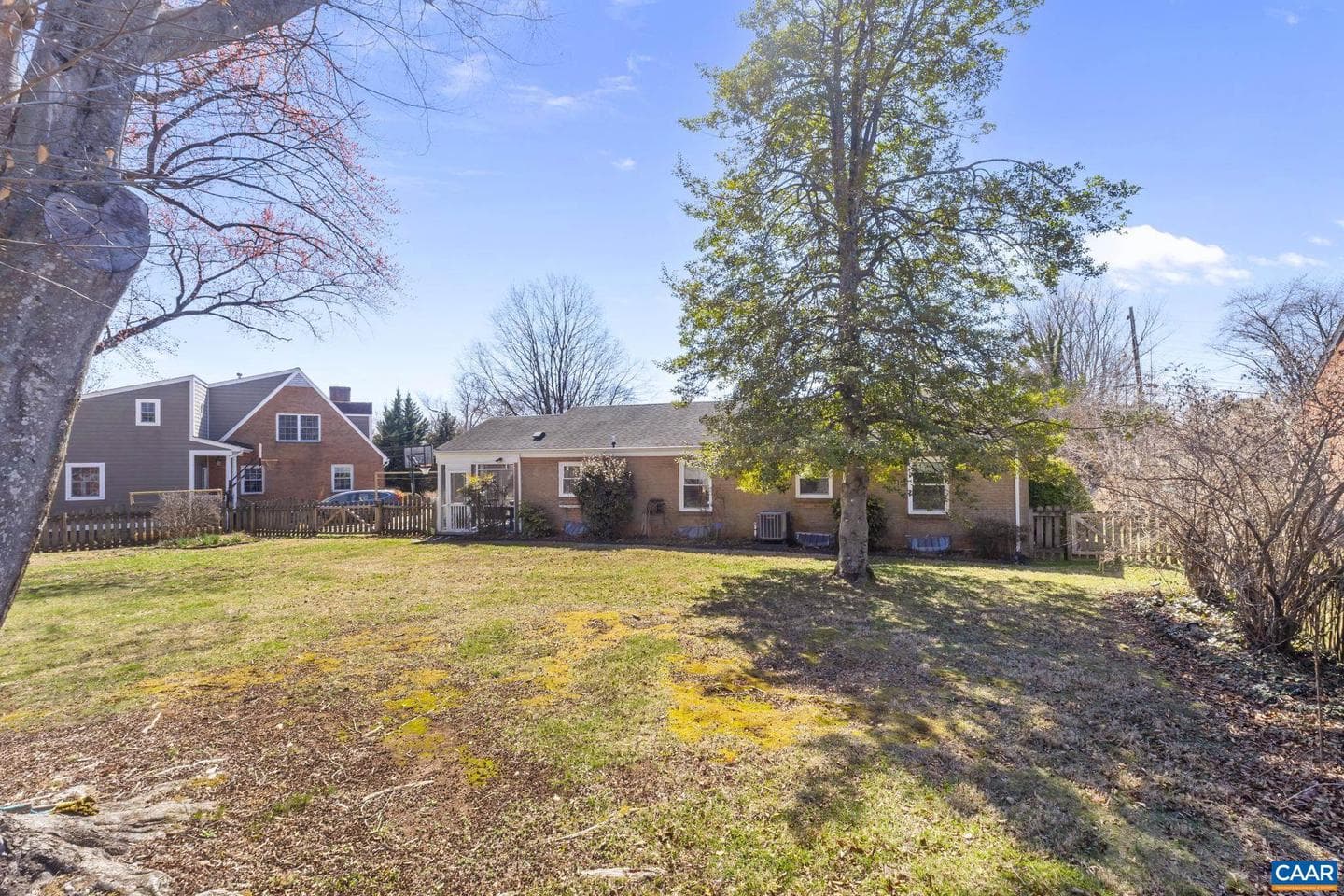 2310 Tarleton Dr photo 36