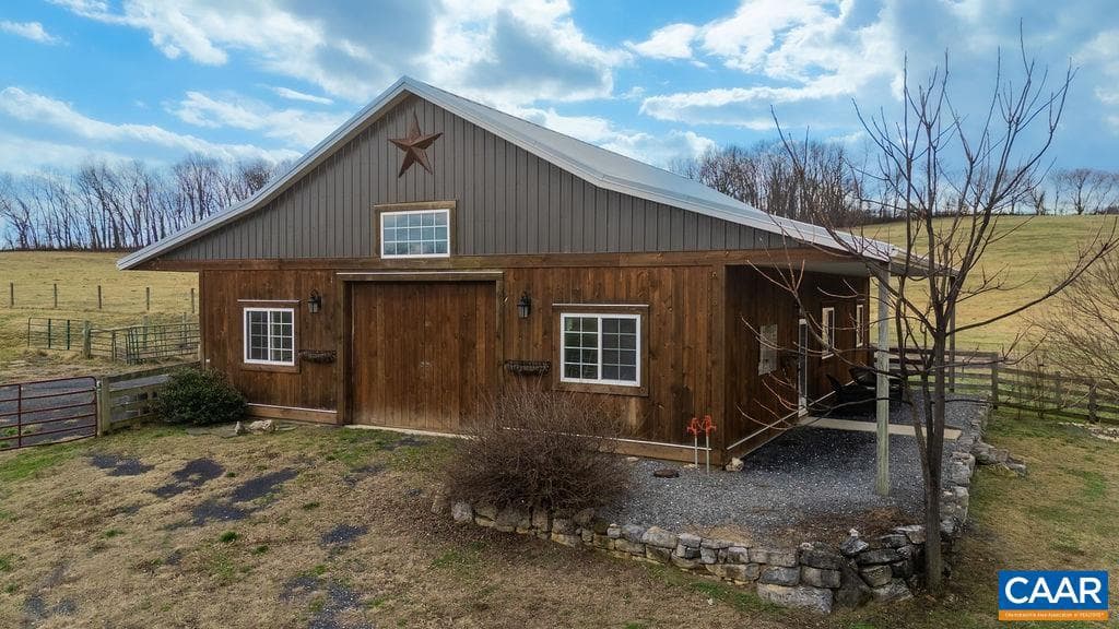 142 Mt Ida Ln photo 61