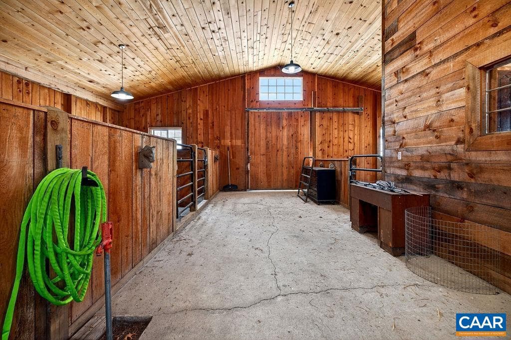 142 Mt Ida Ln photo 66