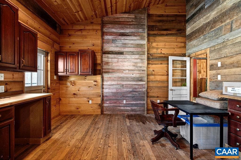 142 Mt Ida Ln photo 70