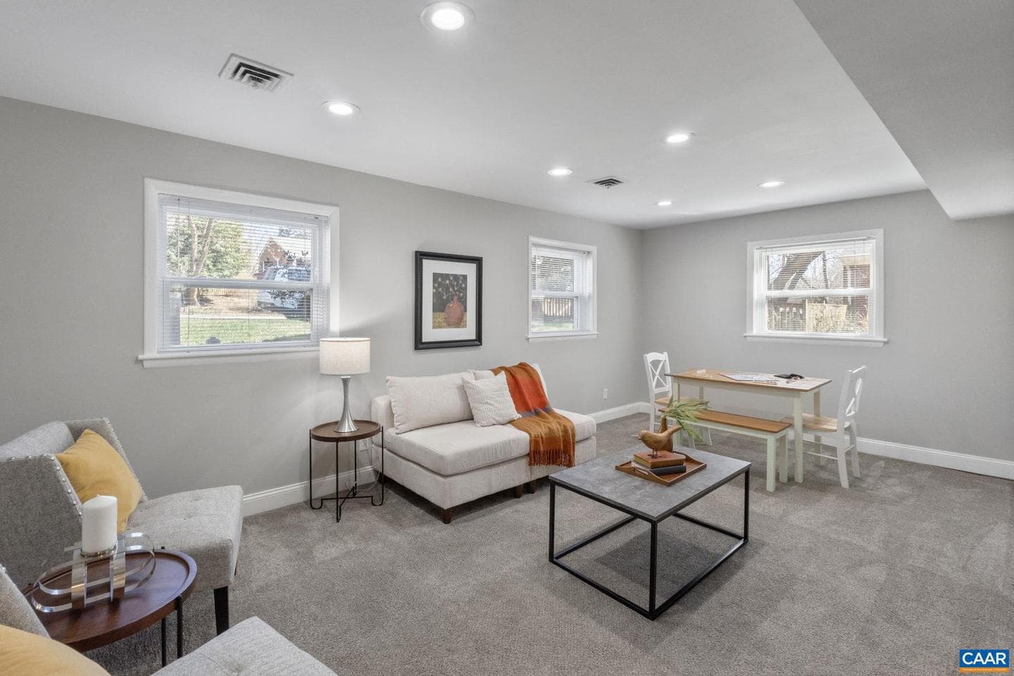 2310 Wayne Ave photo 28