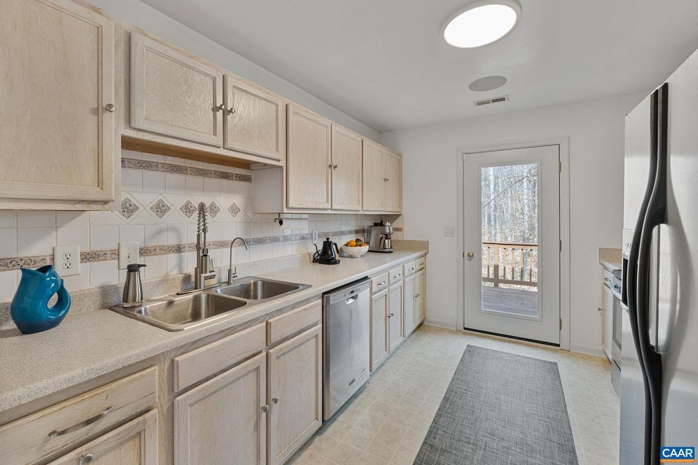 11 Holly Cir photo 13