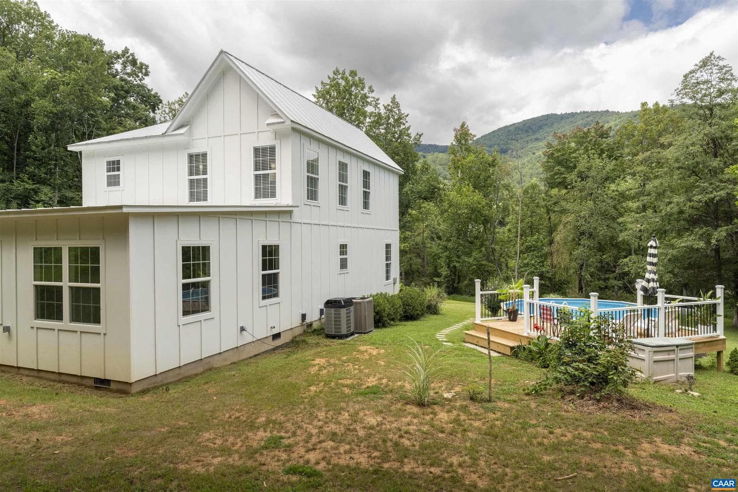 5860 Bearwood Rd photo 67