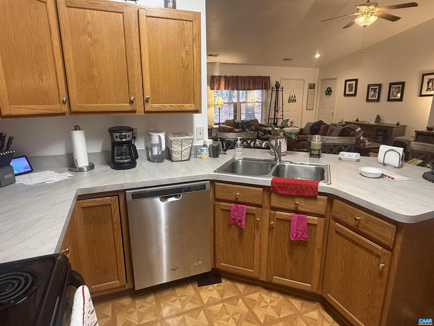 547 Forest Hill Rd photo 16