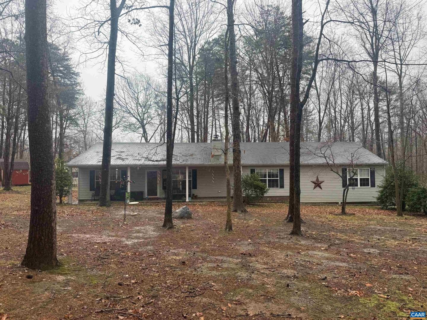 547 Forest Hill Rd photo 3